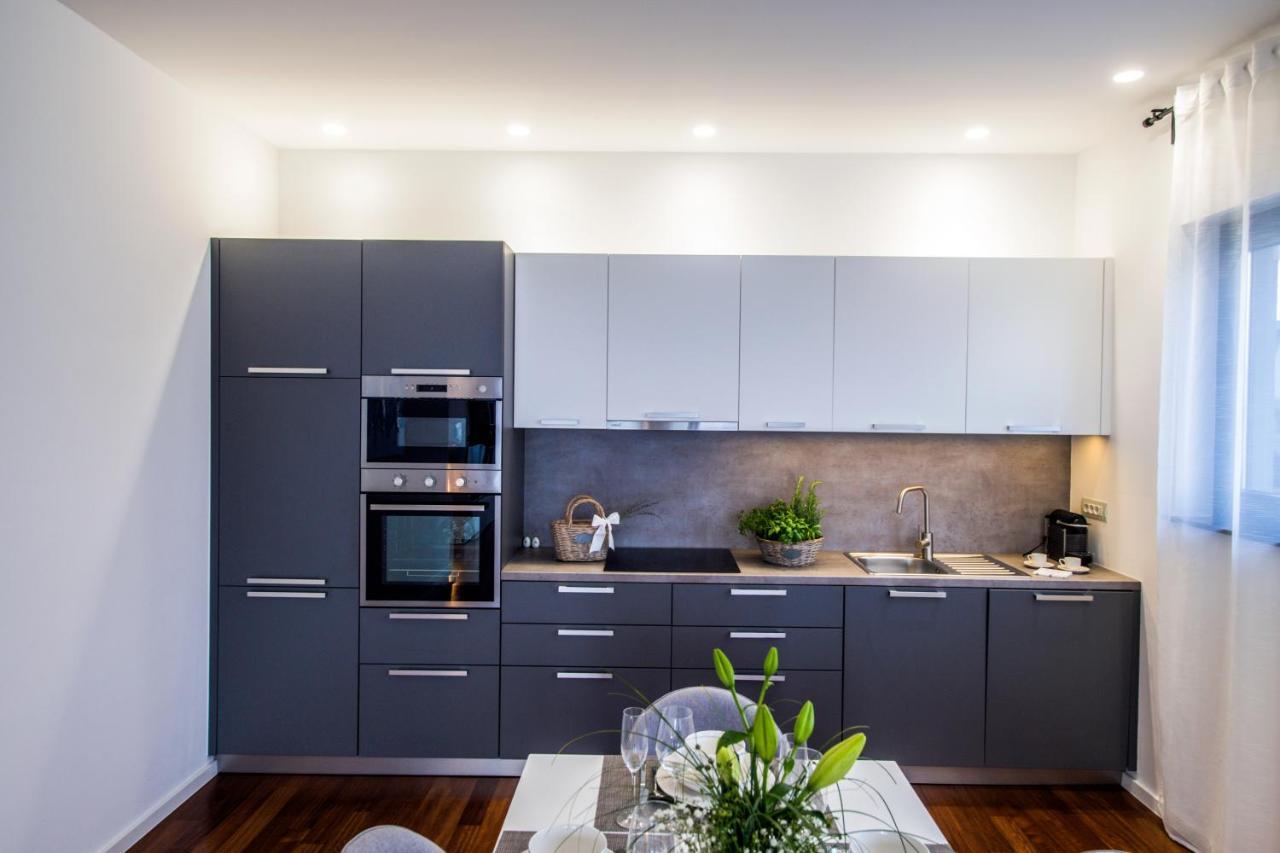 Apartment Crystal *
