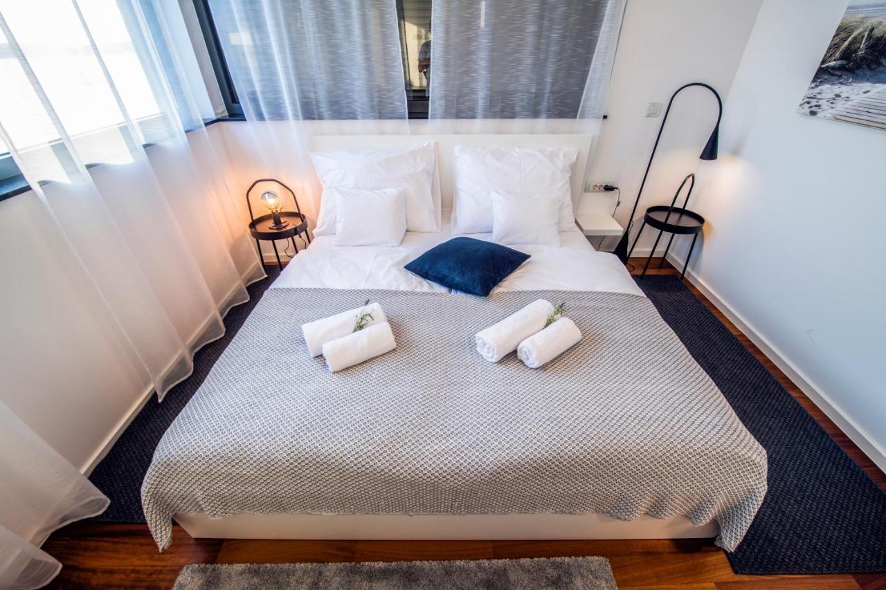 Crystal Apartment *